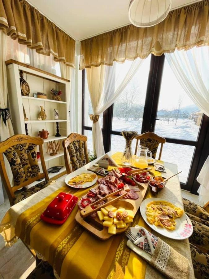 Gradina Lu' Ion "A Home Away From Home" (Adults Only) Вишово-Вижнє Екстер'єр фото