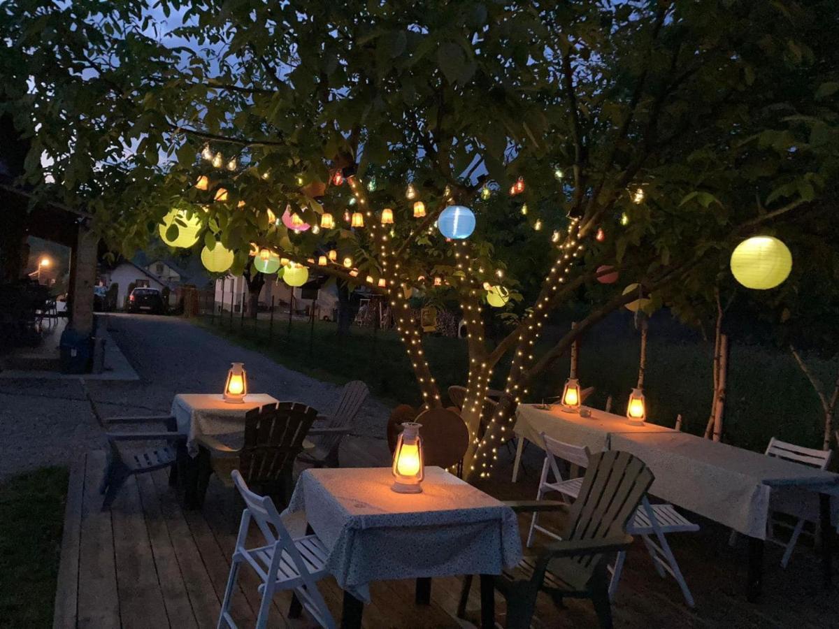 Gradina Lu' Ion "A Home Away From Home" (Adults Only) Вишово-Вижнє Екстер'єр фото